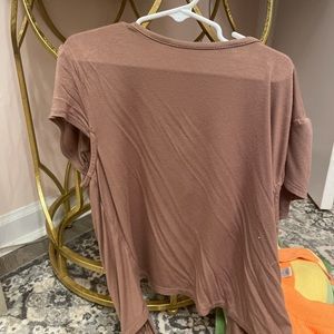 Earthbound size med two ties in the back